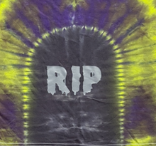 Load image into Gallery viewer, Closeup of the grave design and the creepy RIP writing