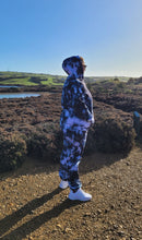 Load image into Gallery viewer, Scrunch pattern black tracksuit - Tie dye unisex hoodie (adult sizes) - Colours customisable