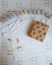 Load image into Gallery viewer, Complete make your own tshirt tie dye kit - Kids &amp; adult sizes available